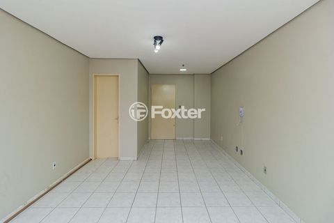 Image 3 - 877772