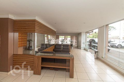 Image 18 - 877781
