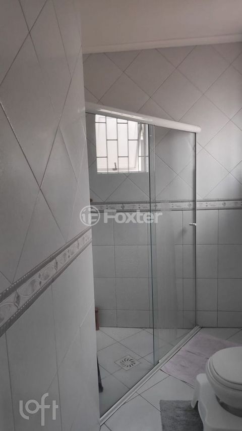 Image 9 - 877866
