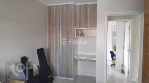 Image 7 - 877866