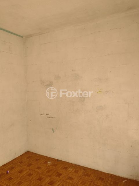 Image 4 - 877869