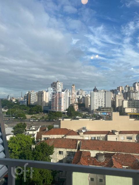 Image 14 - 877870