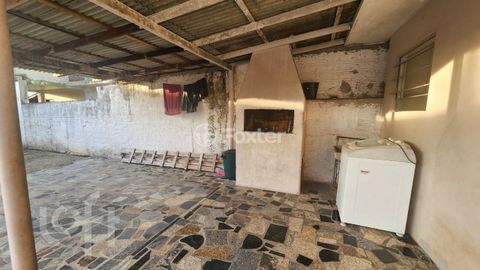 Image 9 - 877874