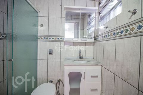 Image 7 - 877889