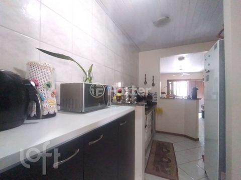 Image 3 - 877892