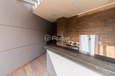 Image 17 - 878044