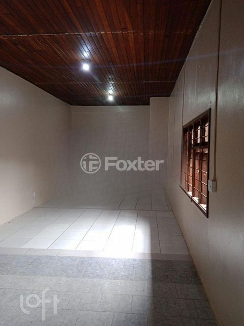 Image 9 - 878048