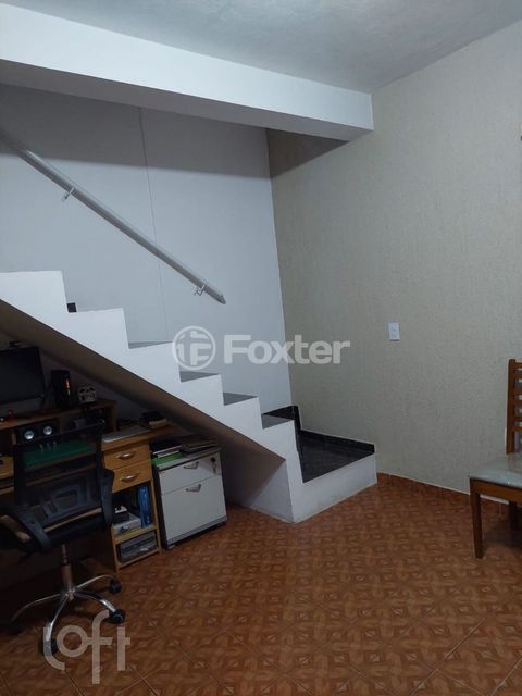 Image 7 - 878066