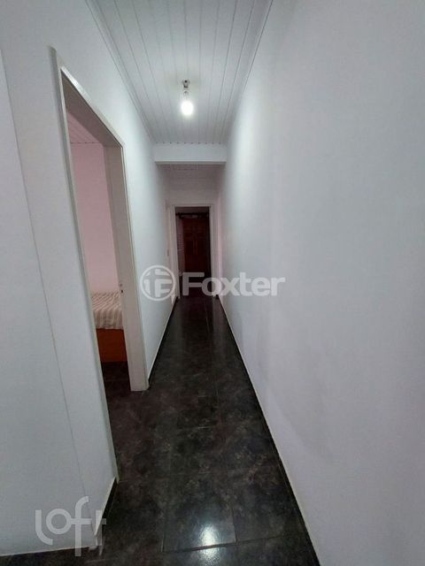 Image 9 - 878066