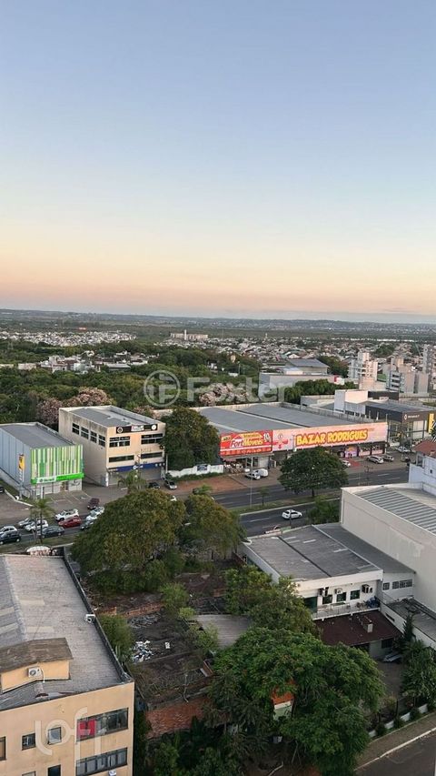 Image 13 - 878067