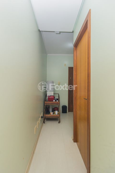 Image 6 - 878073