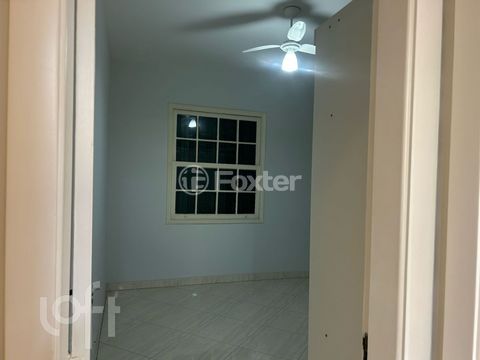 Image 8 - 878088