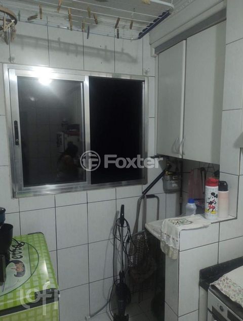 Image 7 - 878101