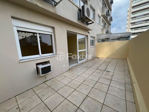 Image 7 - 878107