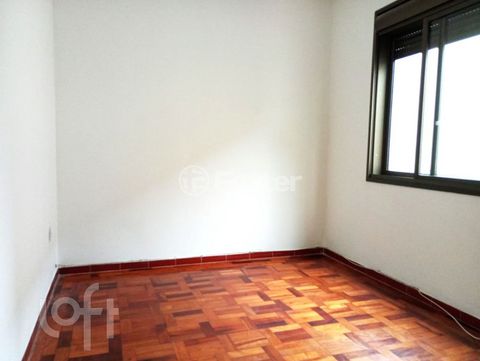 Image 5 - 878112