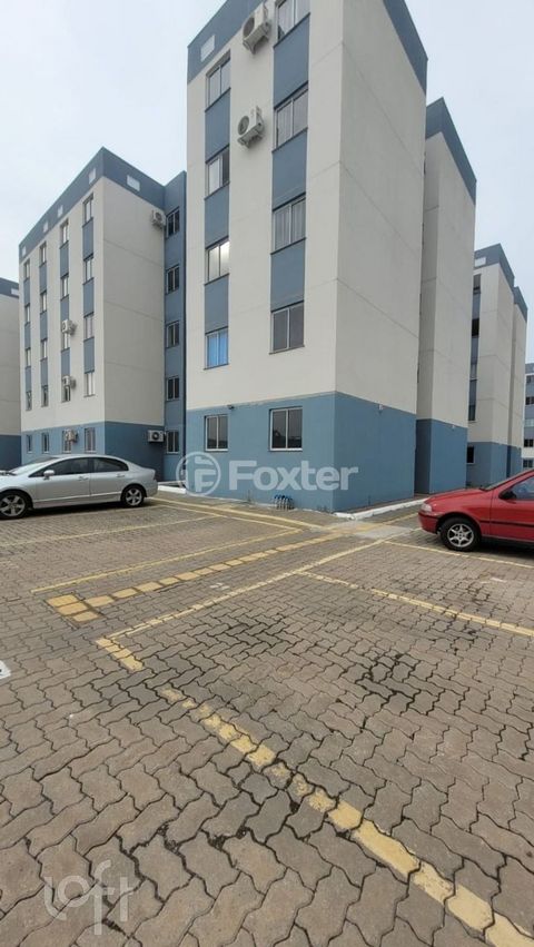Image 9 - 878133