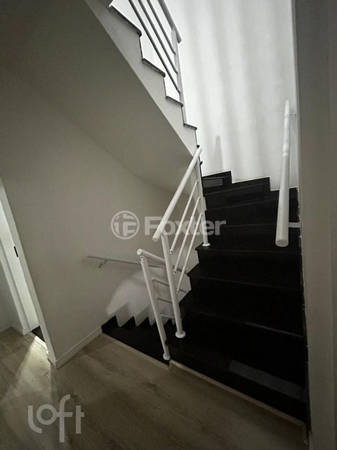Image 3 - 878147