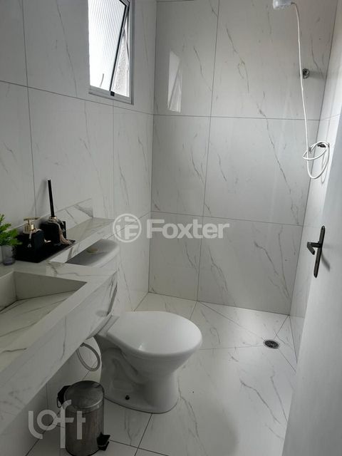 Image 11 - 878147