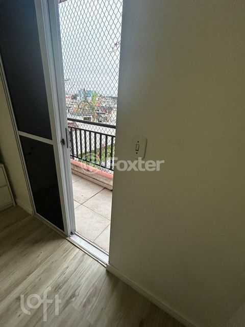Image 7 - 878147