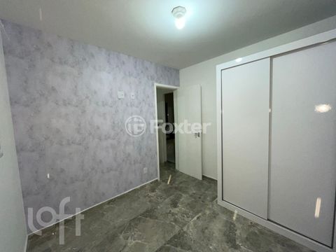Image 3 - 878151