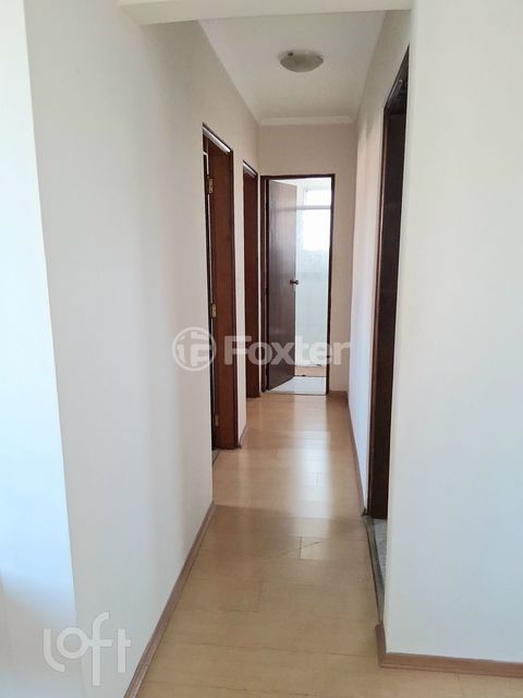 Image 4 - 878153