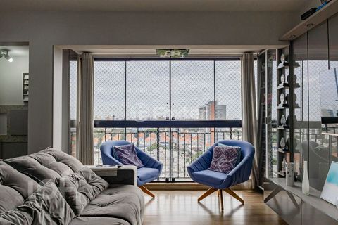 Image 7 - 878155