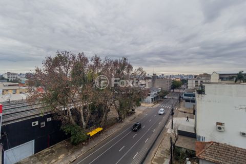 Image 8 - 878165