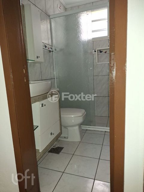 Image 8 - 878168