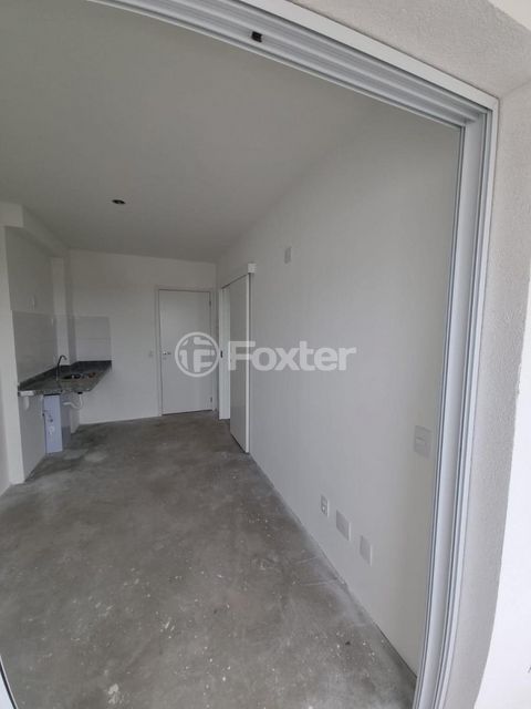 Image 1 - 878174