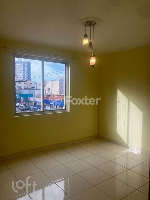 Image 7 - 878175