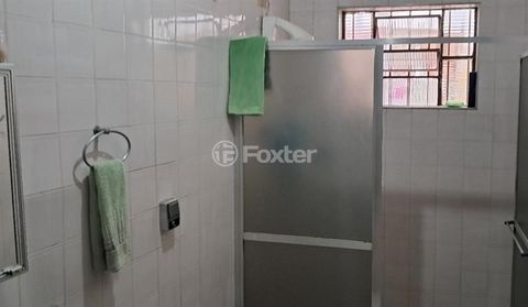 Image 7 - 878179