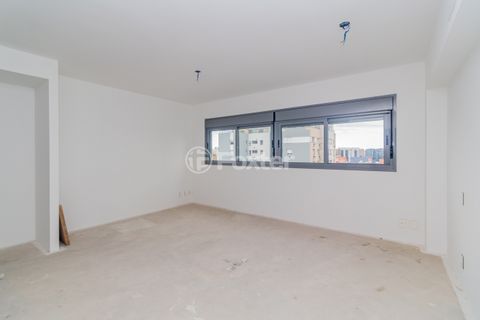Image 2 - 878198