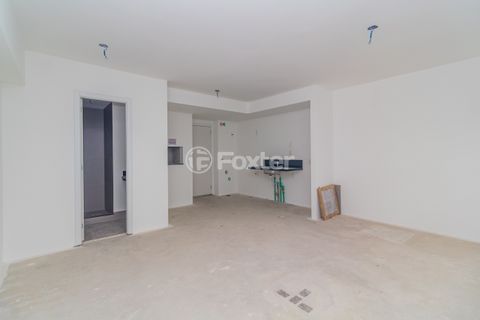 Image 3 - 878198
