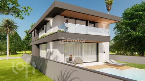 Image 4 - 878258