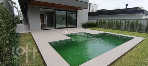 Image 1 - 878258
