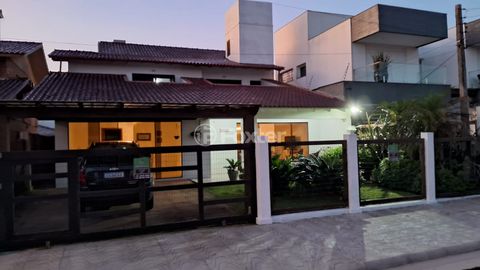 Image 0 - 878260