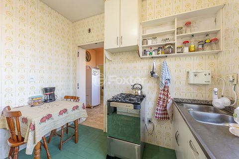 Image 14 - 878261