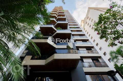 Image 1 - 878263