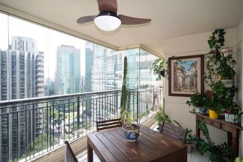 Image 9 - 878266