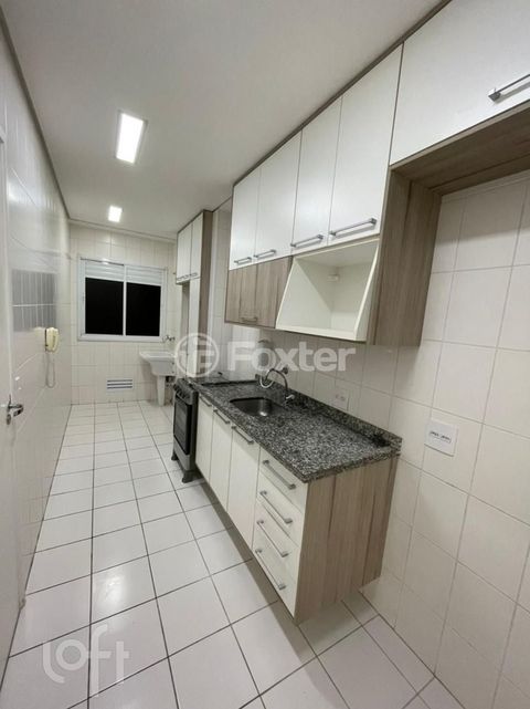 Image 9 - 878289