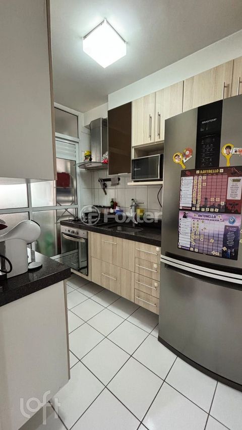 Image 3 - 878291