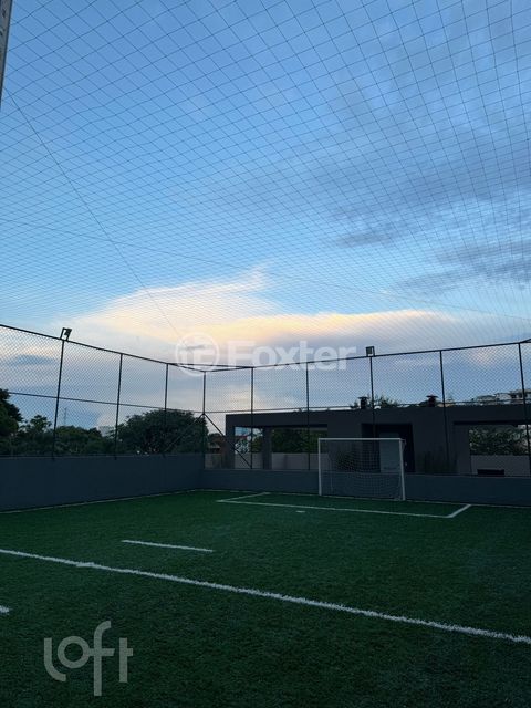 Image 7 - 878292