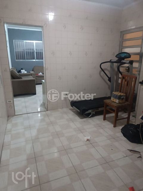 Image 11 - 878294