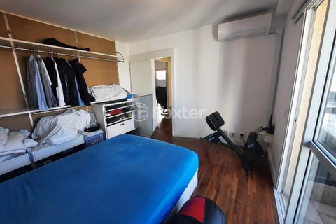 Image 3 - 878296