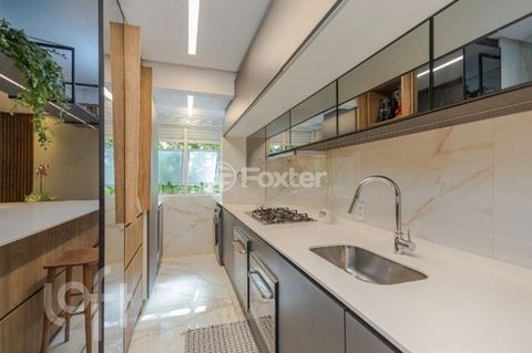 Image 11 - 878314