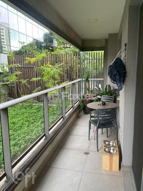 Image 3 - 878340