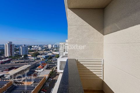 Image 7 - 878341