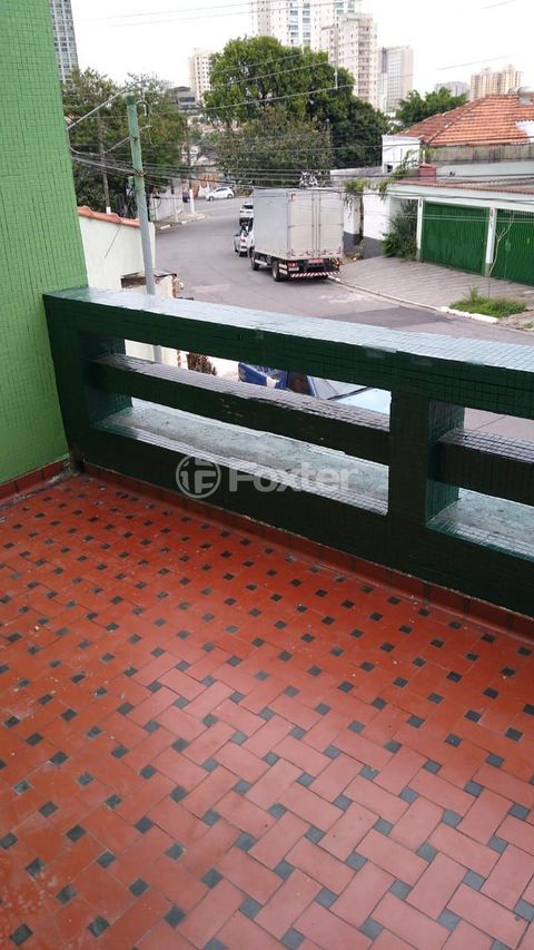 Image 13 - 878342