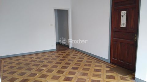 Image 7 - 878342
