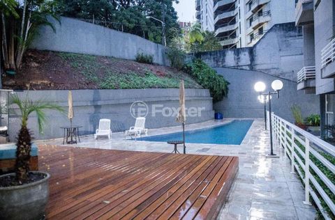 Image 9 - 878344